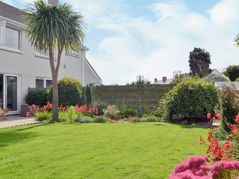 Garden | Sweetbriar, Newquay