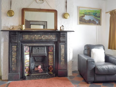 Second living room with heritage fireplace | Ty-Gwyn, Cynheidre, near Llanelli