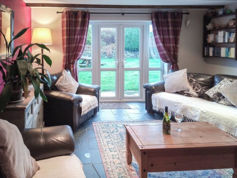 Cosy living room | Panteg Cottage, Nebo, near Aberaeron