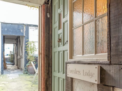 Entrance to the property | Fossilers Lodge, Lyme Regis