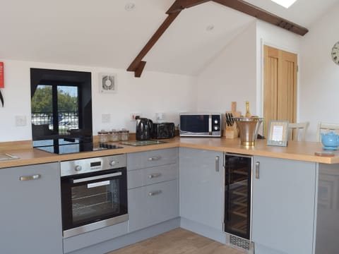 Open plan living space | Derby’s Loft, Beccles, near Gillingham