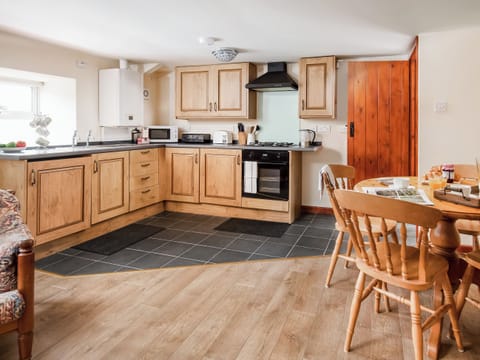Open plan living space | Grooms Cottage - Soppit Farm Cottages, Elsdon