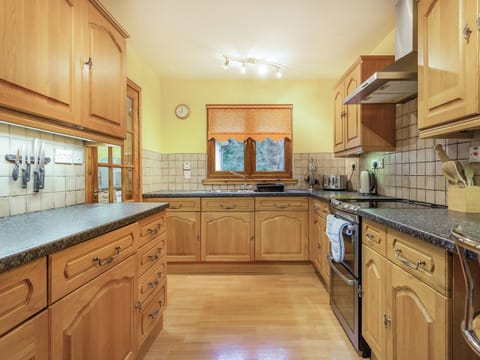 Kitchen | Bidean Lodge, Glencoe Village