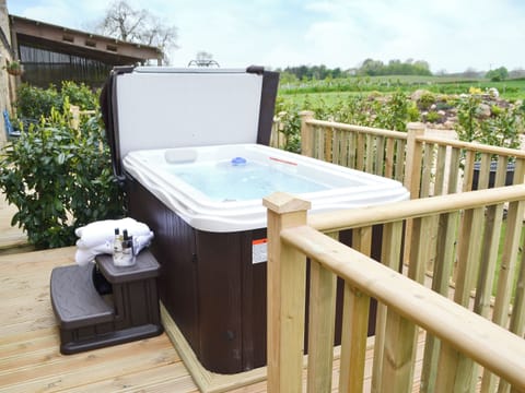 Fantastic hot tub | ,