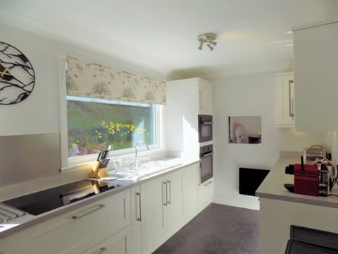 Kitchen | Feaugh Cottage, Lochgoilhead, near Inverary