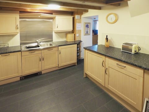 Kitchen | Crwys Farm - The Dairy, Three Crosses, Gower, Swansea
