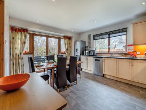 Dining area in the spacious kitchen/diner | Cairn View - Allt Mor Cottages, Aviemore