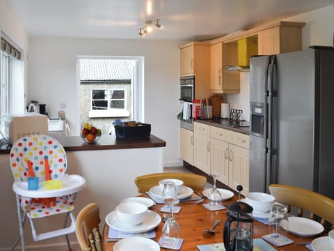 Large open kitchen/dining space | Rhos Y Grug, Llangwnadl, near Pwllheli
