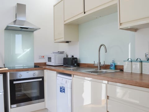 Kitchen | The Stables, The Granary, The Hayloft Barn - Tyddyn Iolyn, near Criccieth