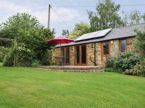 Lovely holiday home | Swallow Barn, Warkworth, Banbury