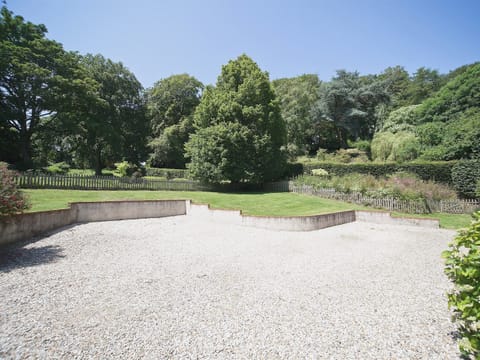 Garden and grounds | Ware House Cottage, Nr. Lyme Regis