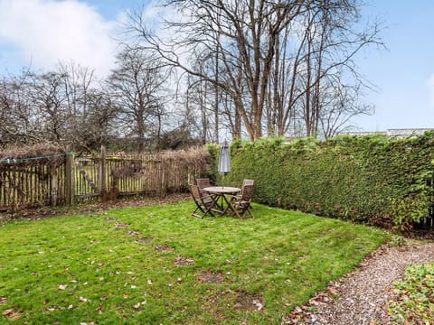 Garden | Isla Bank Cottage, Keith