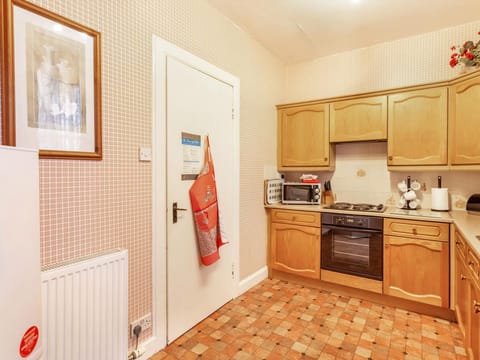 Kitchen | Isla Bank Cottage, Keith