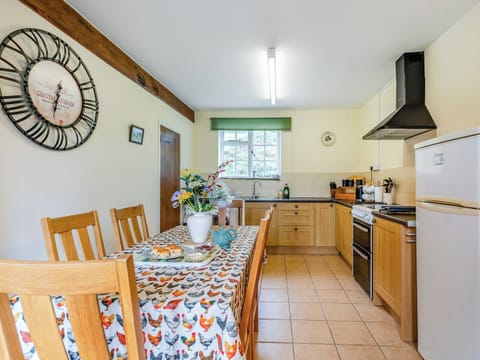 Kitchen/diner | Granary Cottage - Cleave Farm, Chittlehampton, near Umberleigh