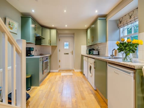 Open plan living space | River Cottage - River Cottage, Enochdhu, near Pitlochry