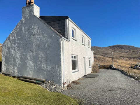 Exterior | Tigh Mairi, Carragrich, near Tarbert, Isle of Harris