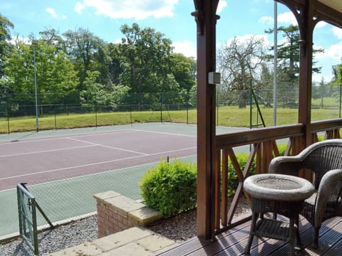 Tennis court | Webbery Manor Estate - Chapel Cottage, Webbery, Nr Bideford