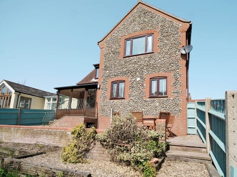 Exterior | Beach Retreat, Mundesley