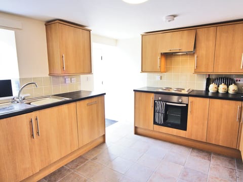 Little Barn kitchen | Little Barn, Betws-Yn-Rhos, Conwy