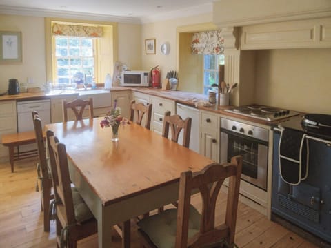 Kitchen/diner | Forget Me Not - Craigengillan Estate, Dalmellington, near Ayr