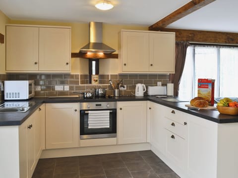 Kitchen | LlaethdyMilkhouse, Talgarth, near Brecon