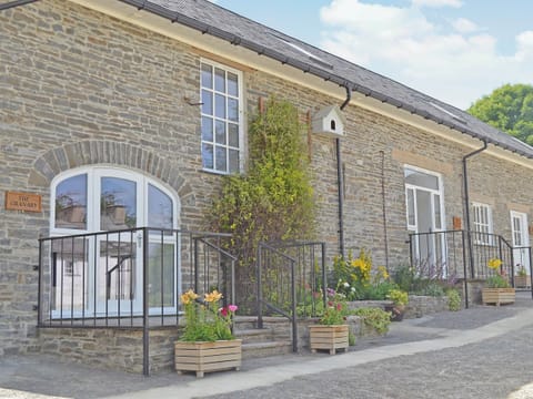 Exterior | Lluest Cottages - The Granary, Neuaddlwyd, nr. Aberaeron