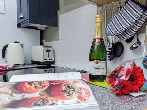 Contemporary styled kitchen area | Bailey&rsquo;s Barn, Bonsall, near Matlock