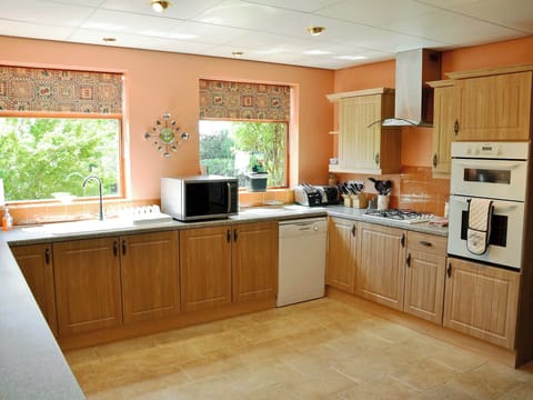 Kitchen | Field House, Baschurch, nr. Shrewsbury