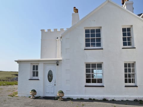 Cottage entrance | Bwthyn Y Borth, Rhoscolyn, near Holyhead
