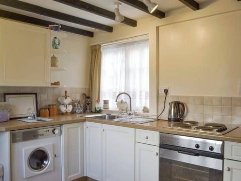 Well-equipped kitchen | Lilac Cottage - The Cottage & Lilac Cottage, Sinnington, near Pickering