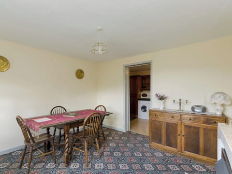 Spacious dining room | Bank Top Cottage - Church Bank Cottages, Hathersage