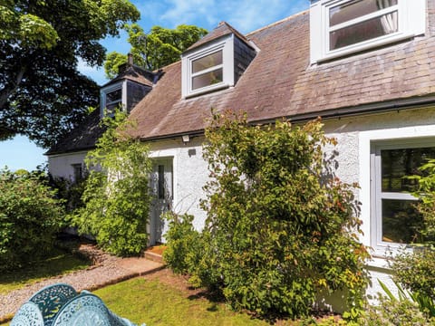 Exterior | Garden Cottage, Tain