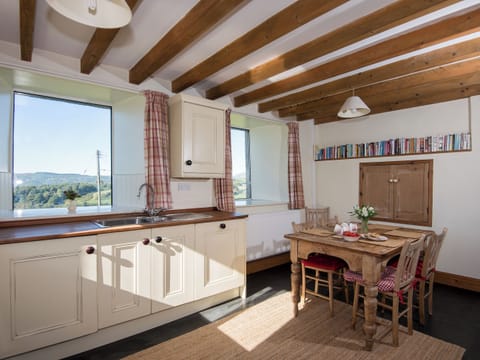 Kitchen/diner | Cefn Bach, Nr. Betws-y-Coed