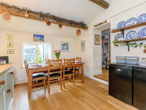 Spacious kitchen with dining area | The Smithy, Brassington, near Matlock