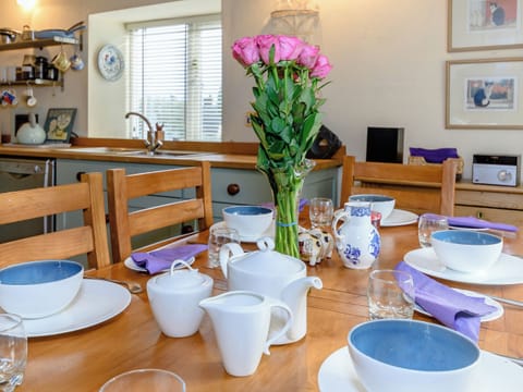 Attractive dining area | The Smithy, Brassington, near Matlock