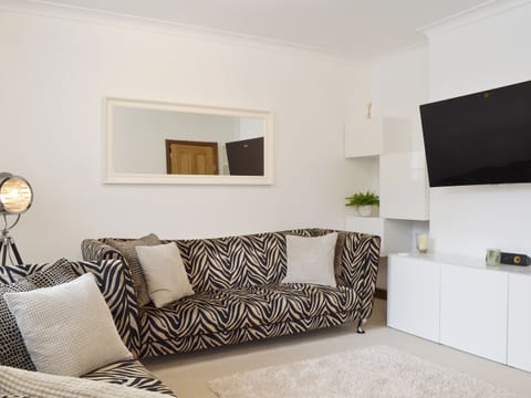 Stylish living room | Fern Spree, Buxton