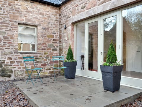 Patio | St Ronan’s Place, Gartocharn, near Drymen