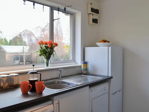 Attractive fitted kitchen | Achnaha, Ardentinny, near Dunoon