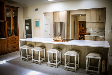  Well appointed, beautiful, and spacious kitchen with large quartz island!