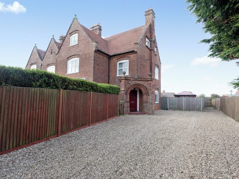 Exterior | St Peters Court, Bacton