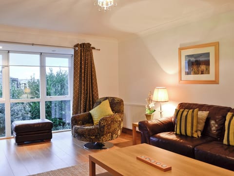 Living room with wood flooring | Bruichladdich, Rothesay, Isle of Bute
