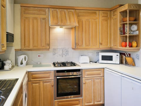Kitchen | The Old School House, Tideswell
