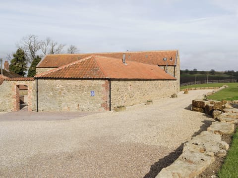 Exterior | Ash Farm Barns - The Granary Barn, North Willingham, nr. Market Rasen