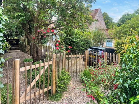 Garden | Forge Cottage - Blacksmiths Cottages, Stiffkey