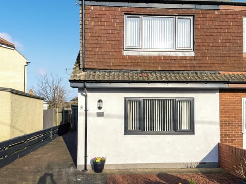 Exterior | Aidan, Seahouses