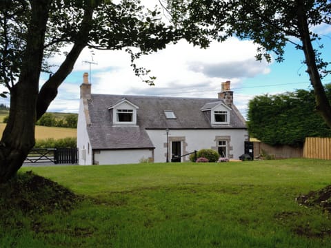 Exterior | Longcroft Cottage, Oyne, nr. Insch