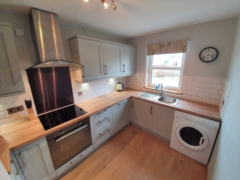 Kitchen | The Heathers, Boat of Garten near Aviemore