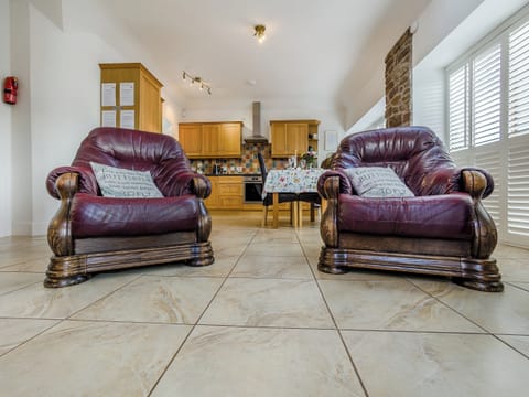 Open plan living space | The Old Stables - Emmock Farm Cottages, Tealing, near Dundee