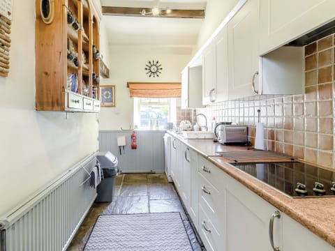 Kitchen | Stable Cottage - The Grange, West Burton, near Leyburn