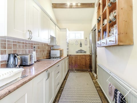 Kitchen | Stable Cottage - The Grange, West Burton, near Leyburn
